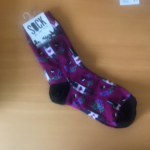 Sock it to me Wine Socks - Picture 2 of 3